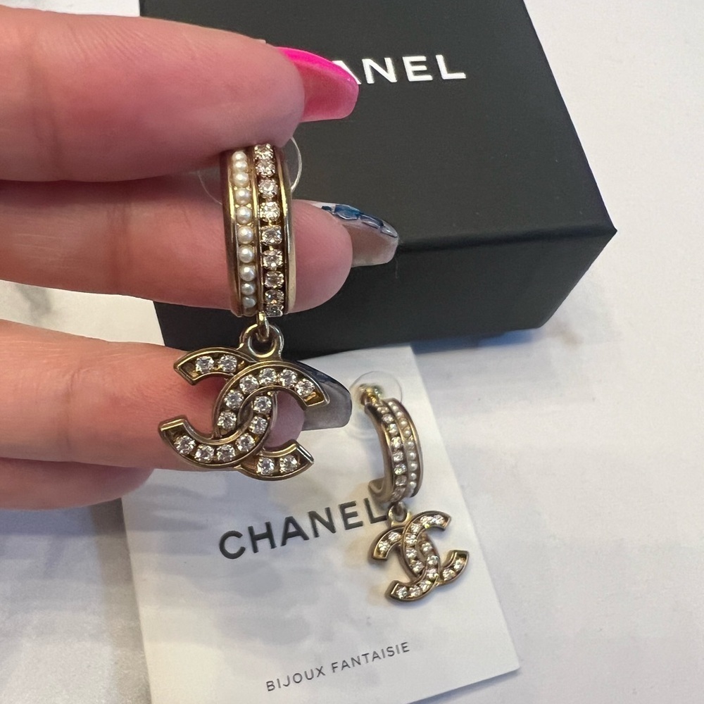 CHANEL Gold and Pearl Crystal CC Drop Earrings